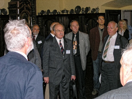 Colin Carlile, Robert Cywinski, Andrzej Czachor, Alan Hewat, Waldemar Urban, Ken Andersen, Jerzy Janik, Ewa Wawrzyńska, Andrzej Szytuła